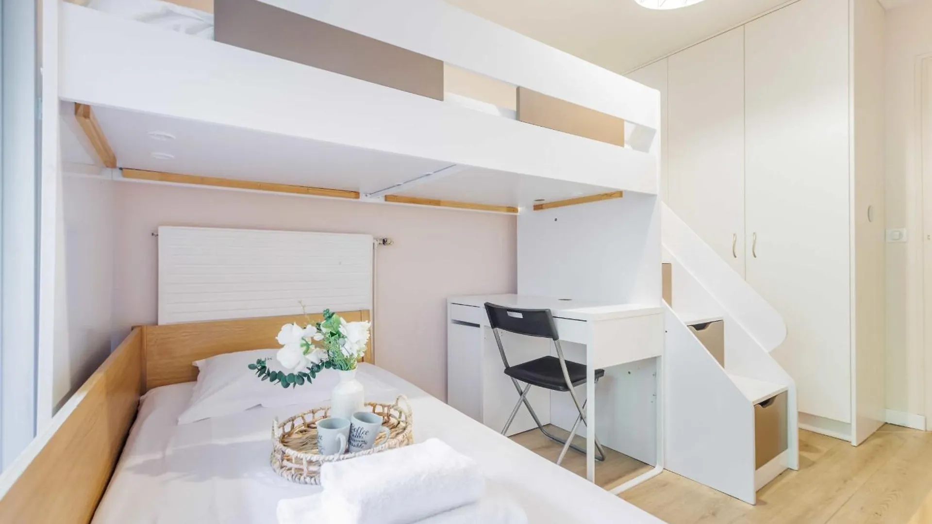 Authentic Apartment - 3Br-8P - La Villette Paris