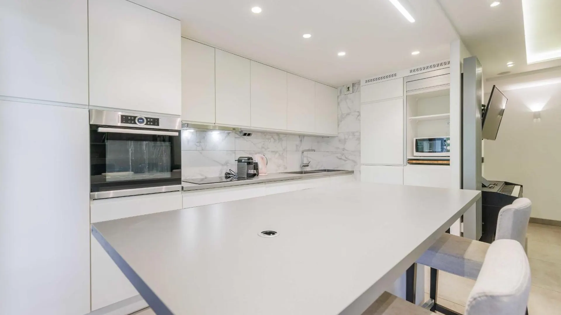 Authentic Apartment - 3Br-8P - La Villette Paris 0*,