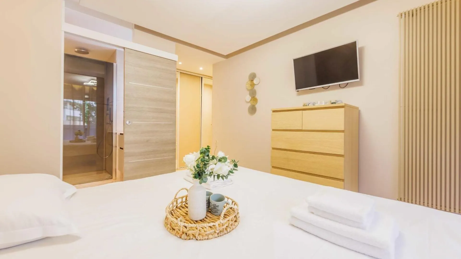 Authentic Apartment - 3Br-8P - La Villette Paris